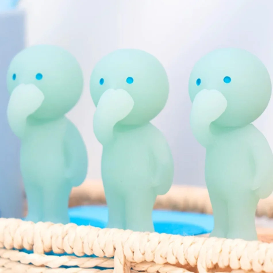Glow In The Dark Mini Figure S - огляд і ціна Yoga Fitness Tva